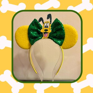 Mickey minnie deals and pluto costumes