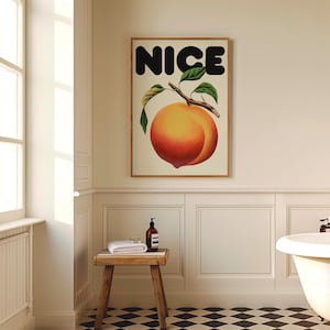 Bella decorazione murale con pesca, divertente decorazione per il bagno, grazioso cartello estetico, stampa minimalista di frutta, divertente umorismo per il bagno, poster moderno, eccentrica arte per il bagno
