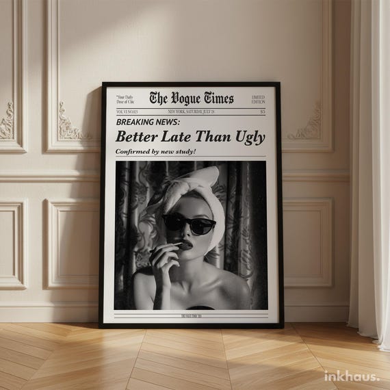 Vintage Vogue Art Print: Chic Black and White Fashion Decor