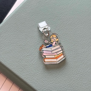 Bookish Lizzie Acrylic Kindle Charm Dust Plug | USB-C | kindle charm | cute | gifts for her | book lover | reader gift