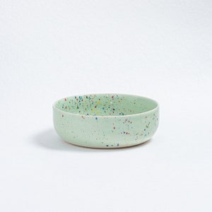 Schüssel Bowl Pastaschale, tiefer Teller Party Weiß Lila Rosa Gelb Blau Grün ø19cm Keramik handgemacht aus Portugal Grün
