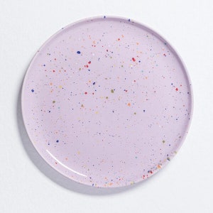 Plate, dinner plate, large ceramic plate New Party ø27cm in white-pink-blue-green-purple-yellow by Egg Back Home Handmade from Portugal Lila