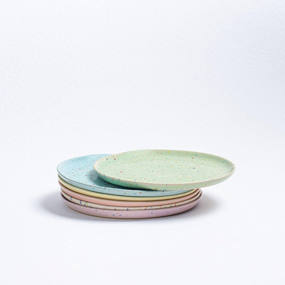 Kleiner Teller, Frühstücksteller Keramik Dessertteller New Party ø22cm in Weiß-Pink-Blau-Grün-Lila-Gelb - 1 Stück - Handgemacht aus Portugal
