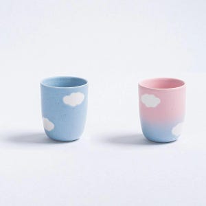 Becher Cappuccino Tasse aus Keramik ohne Henkel Kaffeebecher Sunset Cloud Cup 250ml Blau / Rosa verlaufend 1 Stück - Handarbeit aus Portugal