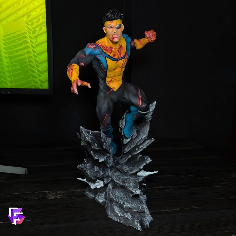 Invincible Mark Resin Statue | Invincible Collectible | Geek & Gamer ...