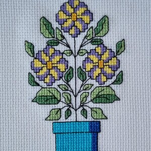 Potted plant counted cross stitch kit for hobby and home decor for needlework and tapestry enthusiasts, perfect gift for her