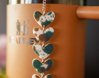 Dije de Stanley con corazones salpicados de país: accesorio para vaso estilo western