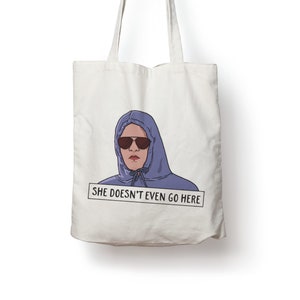 She Doesn&#39;t Go Here Funny Cotton Tote Bag Gift