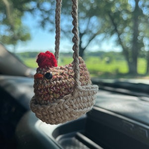 Crochet Chicken Swing: Handmade Car Mirror Hanger