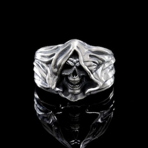 Ghost Skull Silver Ring – 925 Sterling Gothic Skull Ring for Men – Handmade Spiritual Jewelry – Alternative Gift for Him