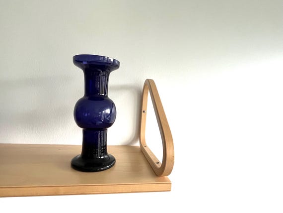 Vintage Oiva Toikka Purple Glass Vase: Mid-Century Modern Finnish Design