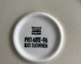 カティ・トゥオミネン作「Arabia Pro Arte」ボウル - Etsy 日本