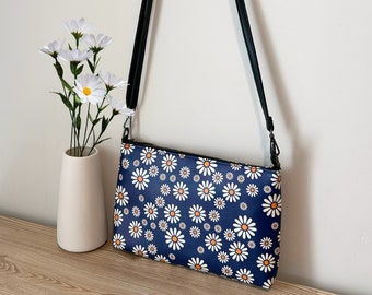 Navy Daisy Pattern Bag
