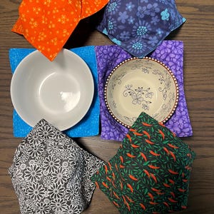 Reversible bowl cozy