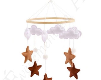 Mobile bébé avec nuages et étoiles pour garçons et filles