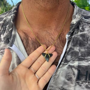 Men’s Gold Chain Sharks Tooth Necklace