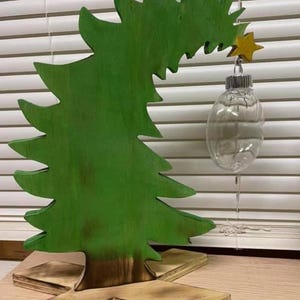 Bent Christmas Tree Ornament Holder: Unfinished Wood Display