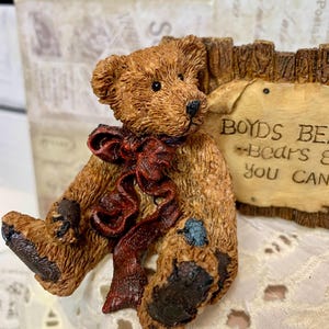 Boyds Bears &quot;Grenville & Neville - The Sign&quot; Collectible Bearstone 1993| Style 2099| Retro Decor | Rare Retired Resin Decor