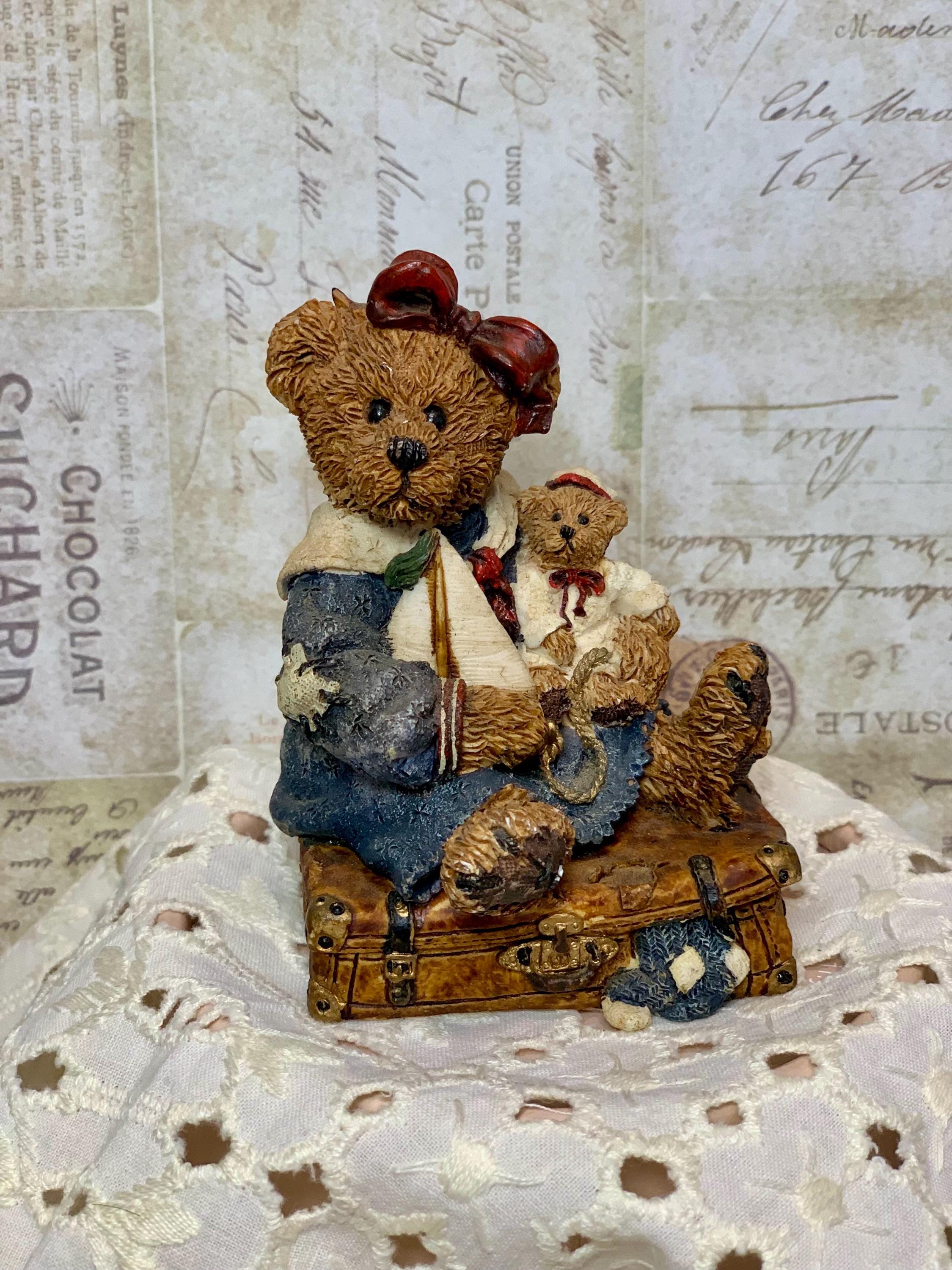 Vintage Boyds Bears Figurine: Bailey Bear With Suitcase, Retired