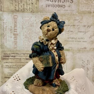 Rare Boyds Bears &quot;Momma Mcbear...Anticipation.&quot; Figurine – Collectible Bearstone 1996 | Style 2282| Mothers Gift | Retired Resin Bears