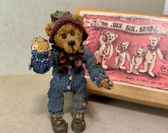 Vintage Boyds Bears "Elias The Elf Grizberg" Figurine: Shoe Box Bears Collection