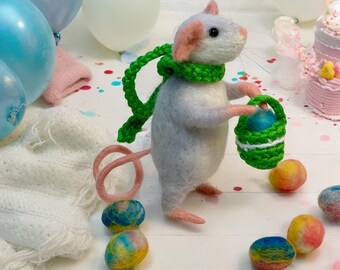 Needle Felted Mouse Easter Basket Filler | Handmade Wool Animal | Rustic Spring Gift | Whimsical Home Décor | Basket with mini Eggs