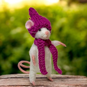 Needle Felted Mouse – Whimsical Wool Art Dolls in Colorful Outfits – Handmade Collectible Figurines, Gift for Mouse Lovers– Cute Creatures
