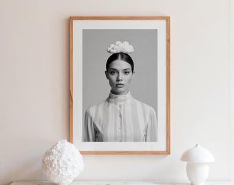 Impresión de retrato surrealista de mujer – Fotografía de moda en blanco y negro (Descarga digital)