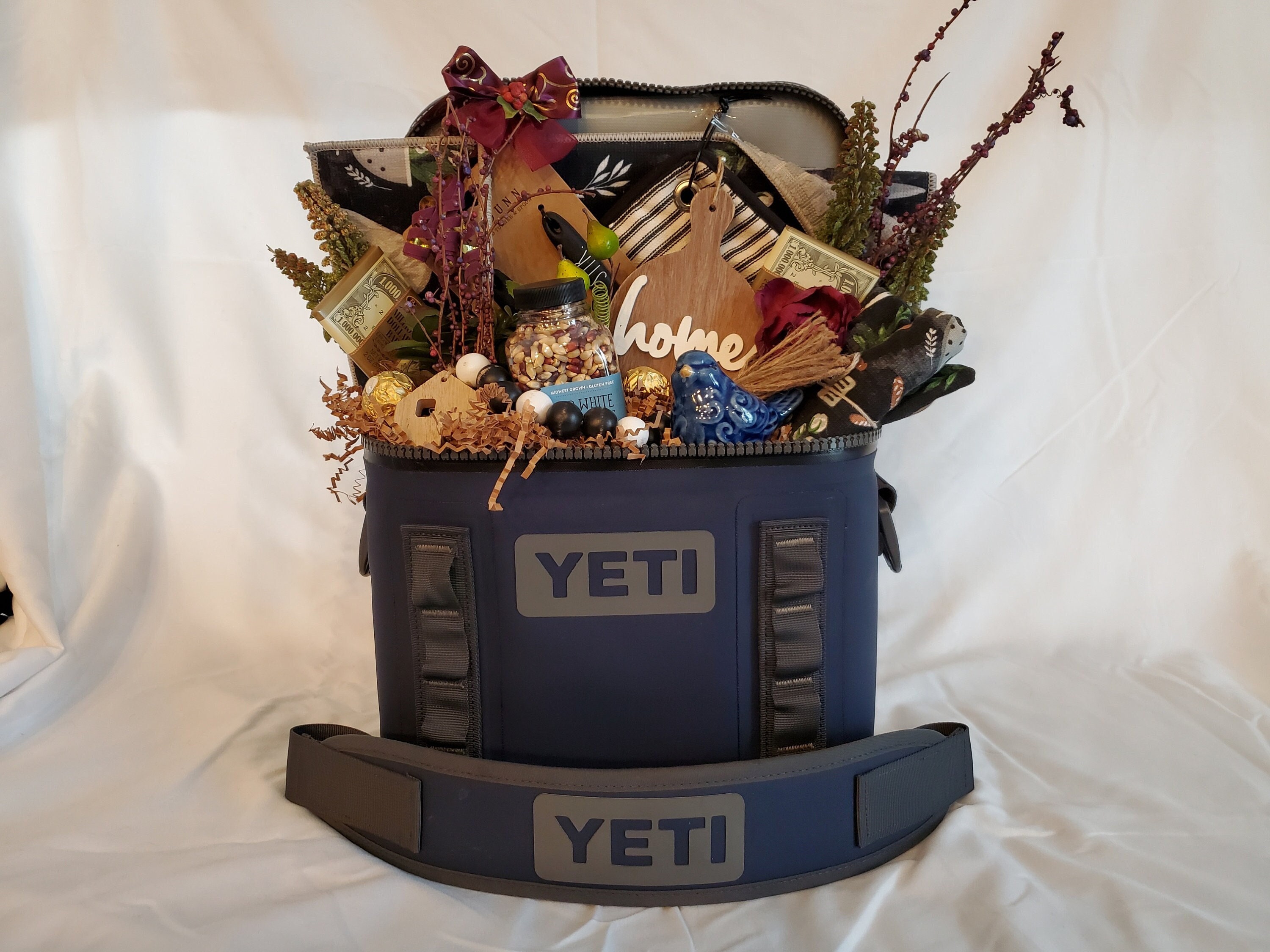 Smart Luxury Yeti Gift Basket, yeti gift 