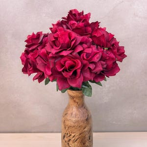 Roses bouquet for home office decor, supplies for parties center pieces