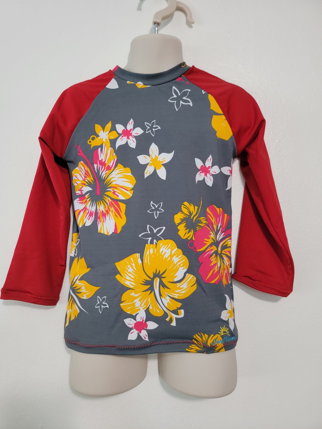 Rash Guard Island Rosemallow Red Long Sleeves Surf Shirt for - Etsy