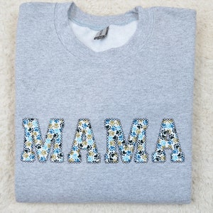 Embroidered Floral MAMA Sweatshirt NANA Crewneck with Fabric Letters Mom Gift for Mother's Day Customized Mother Gift AUNTIE Sweater image 6