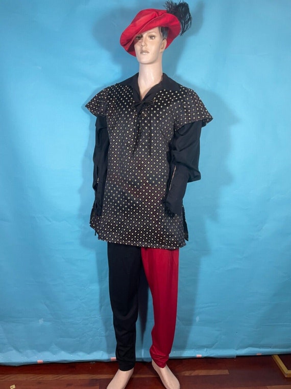 Renaissance/Medieval Men's costume Med. - image 1