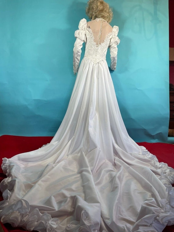 1970s Vintage Bridal Gown "Juliette" Renaissance … - image 8