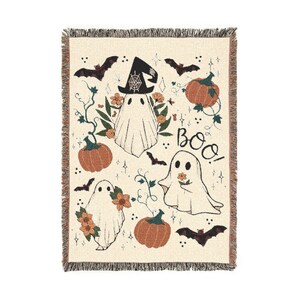 Manta tejida de Halloween estilo cottagecore, manta tejida con fantasmas, linda manta de fantasmas, acogedora decoración otoñal para el hogar, manta de calabaza, manta de otoño imagen 9