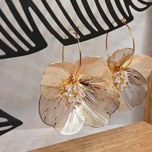 Boucles D'oreilles Artisanales Dorées Avec Perles Violine - Neuf Avec étiquettes