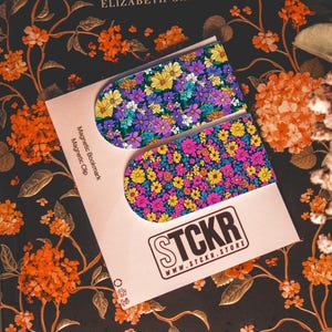 Wildflower Magnetic Bookmark: Book Lover Gift