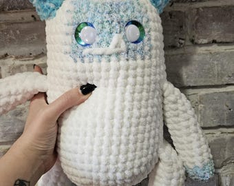 Crocheted Yeti Plushie: Handmade Stuffed Animal Toy