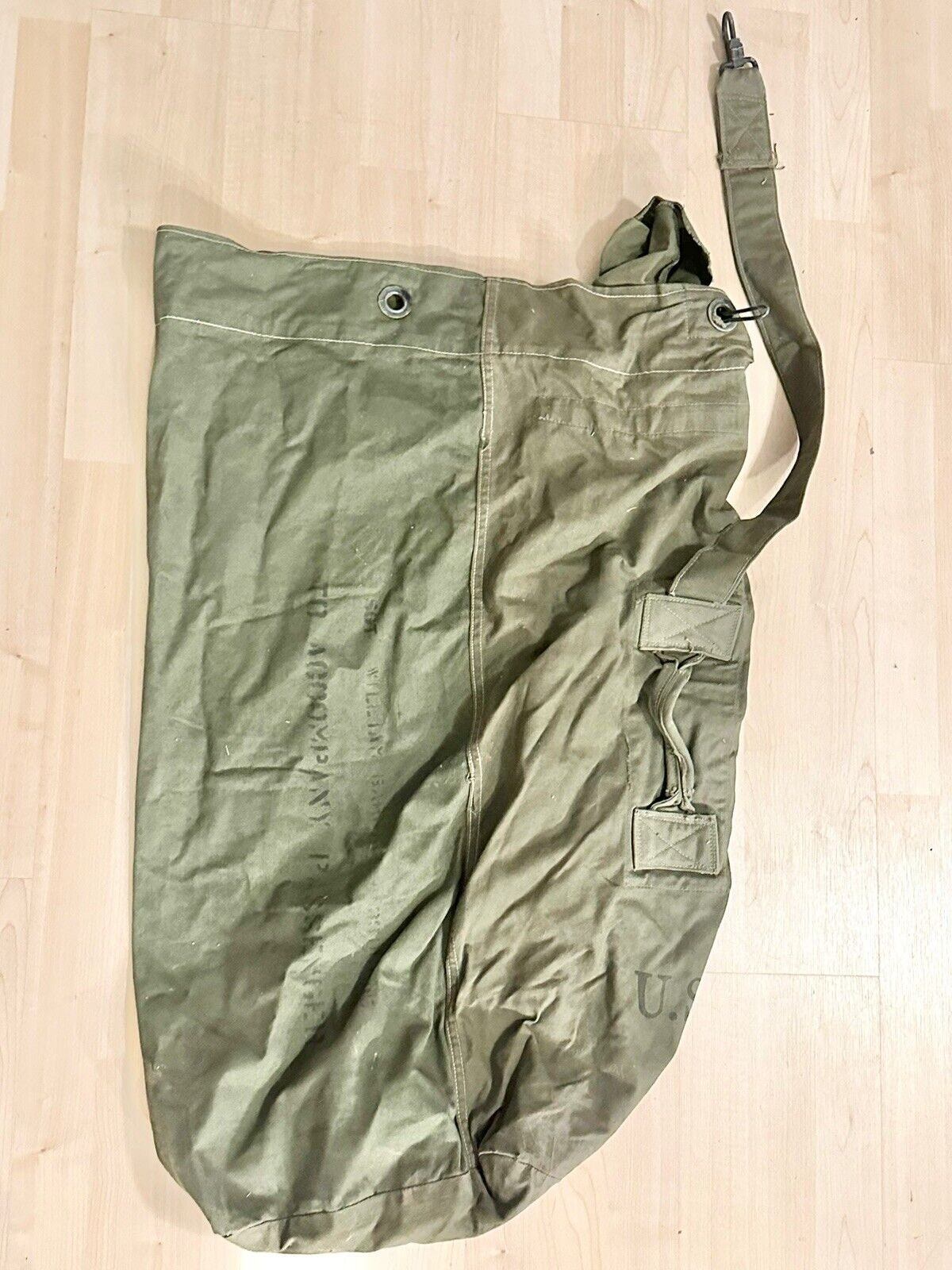Vintage US Army Military Green Duck Canvas Duffle Bag 50s, 60s 