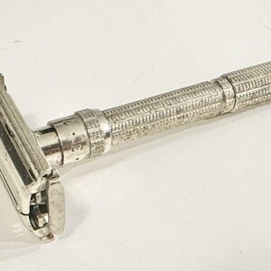 ☆希少レア Gillette ジレット Slim Adjustable カミソリ その他