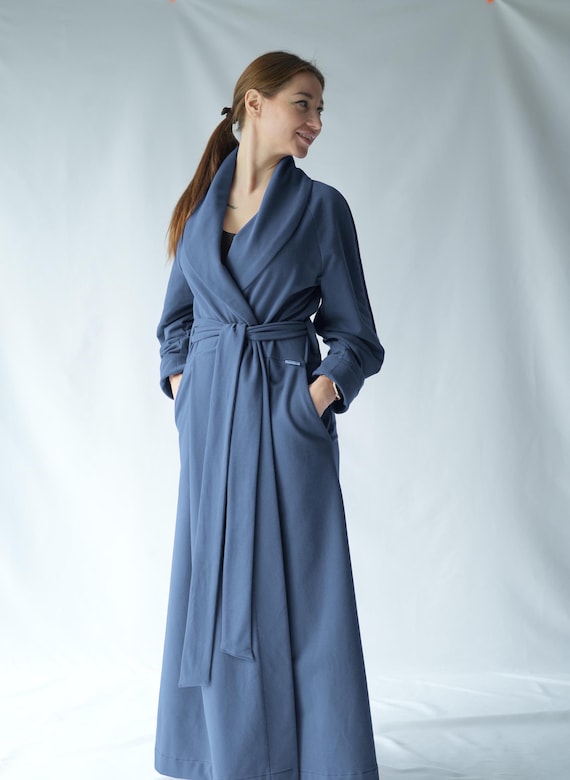 Morbida e calda vestaglia lunga fino al pavimento in cotone