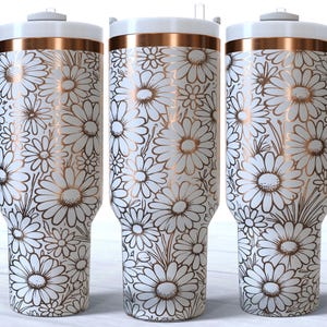 Seamless Floral Daisies Design 40oz Tumbler Laser Engrave File, 40oz Quencher Daisy Flowers Tumbler Wrap SVG and PNG File,  Laser Engraving