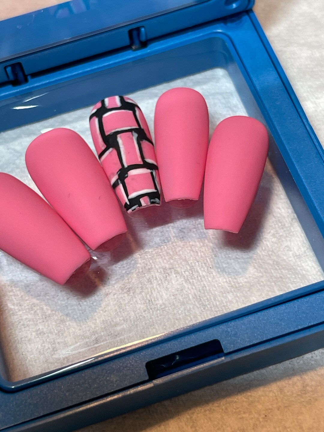 Woven Pink Press on Nails Glue on Nails Pink Nails Medium Coffin Nails