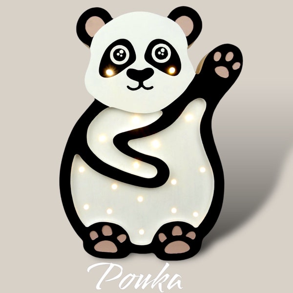 Jolie lampe - veilleuse d'étagère "Pouka le panda" en bois massif de qualité fabriquée à la main pour la chambre des bébés et enfants.