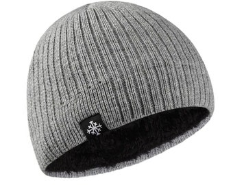 Trendy & Comfortable Lightweight Beanies for Christmas, Autumn, and Winter Fashion