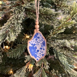 Blue and White Floral Oyster Ornament