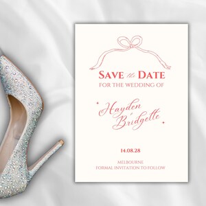 Invitación con lazo rojo para guardar la fecha / Boda minimalista elegante / Plantillas editables en rojo / Papelería para bodas / Descarga digital de Canva / Novia