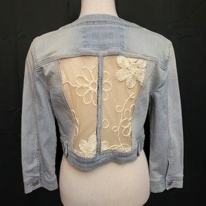 Upcycled denim jacket, flowers, repurposed jacket, women&#39;s jacket, redesigned jacket, jean jacket, cropped jacket