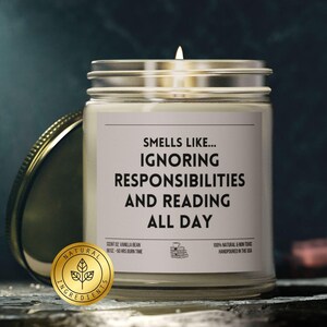Funny Bookish Candle, Light Academia, Bookish Gifts, Bookworm Reader Candle, Smut Book Lover Gift for Her, Morally Grey Romantasy Reader