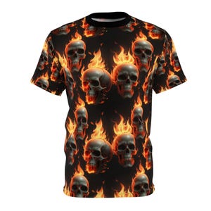 Flaming Skulls Unisex T-Shirt Gothic Grunge Skull Graphic Tee Alternative Streetwear Punk Rock Clothing